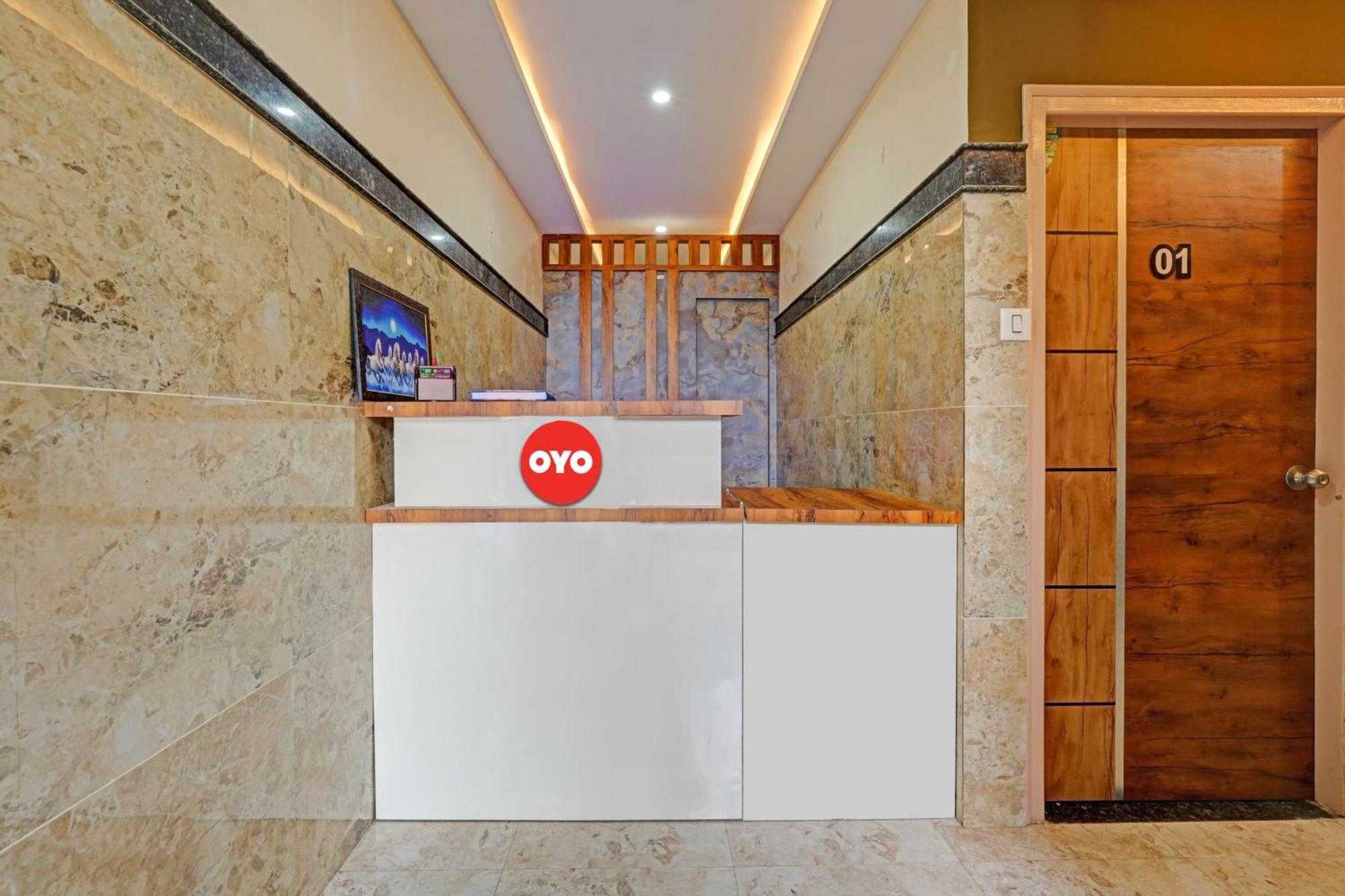 Hotel O Sri Chowdeshwari Boarding And Lodging Tavarikere Eksteriør bilde
